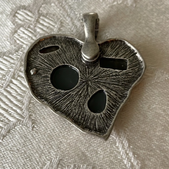 Trio of Heart Theme Pendants Valentines 💘 Jewelry - Picture 5 of 7